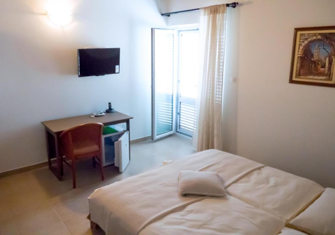 Apartment-Rooms Preka Palit Εξωτερικό φωτογραφία