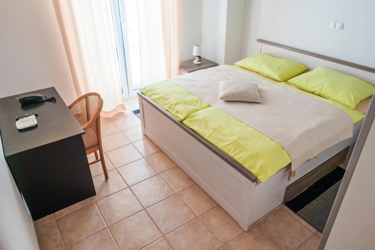 Apartment-Rooms Preka Palit Εξωτερικό φωτογραφία