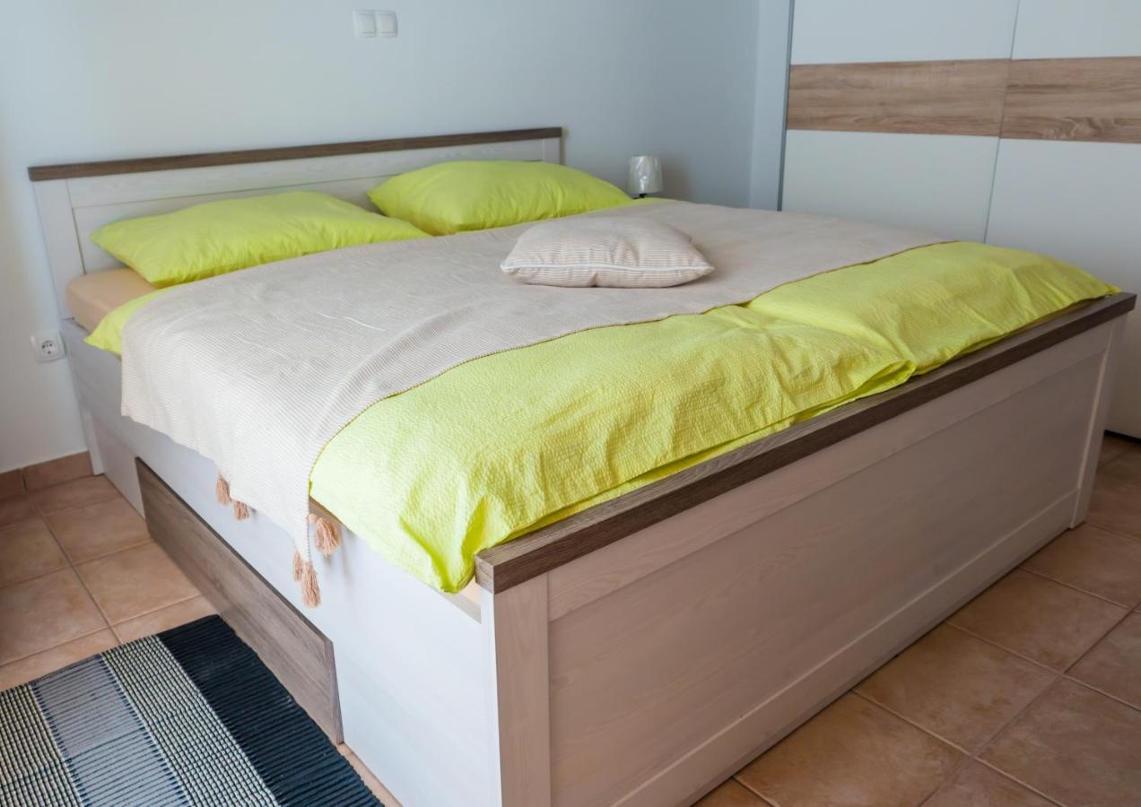 Apartment-Rooms Preka Palit Εξωτερικό φωτογραφία