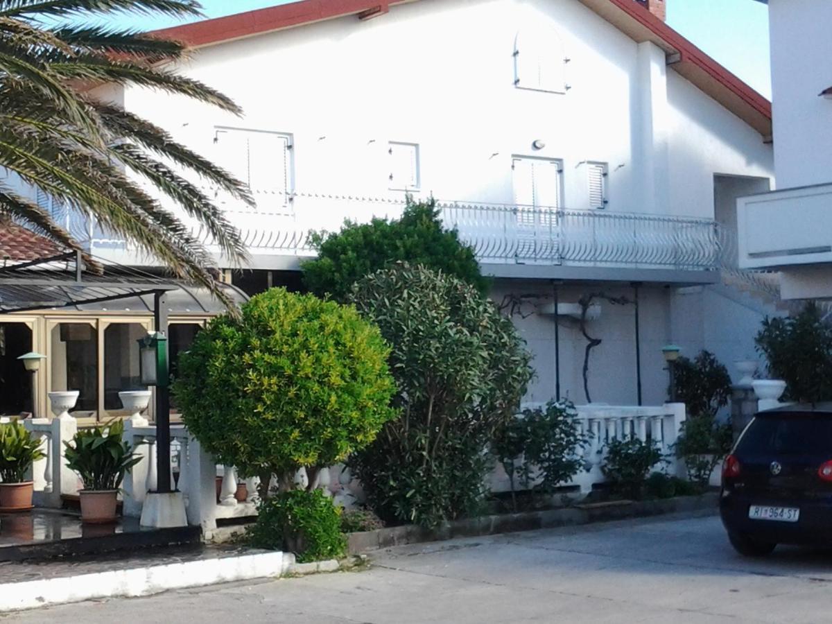 Apartment-Rooms Preka Palit Εξωτερικό φωτογραφία